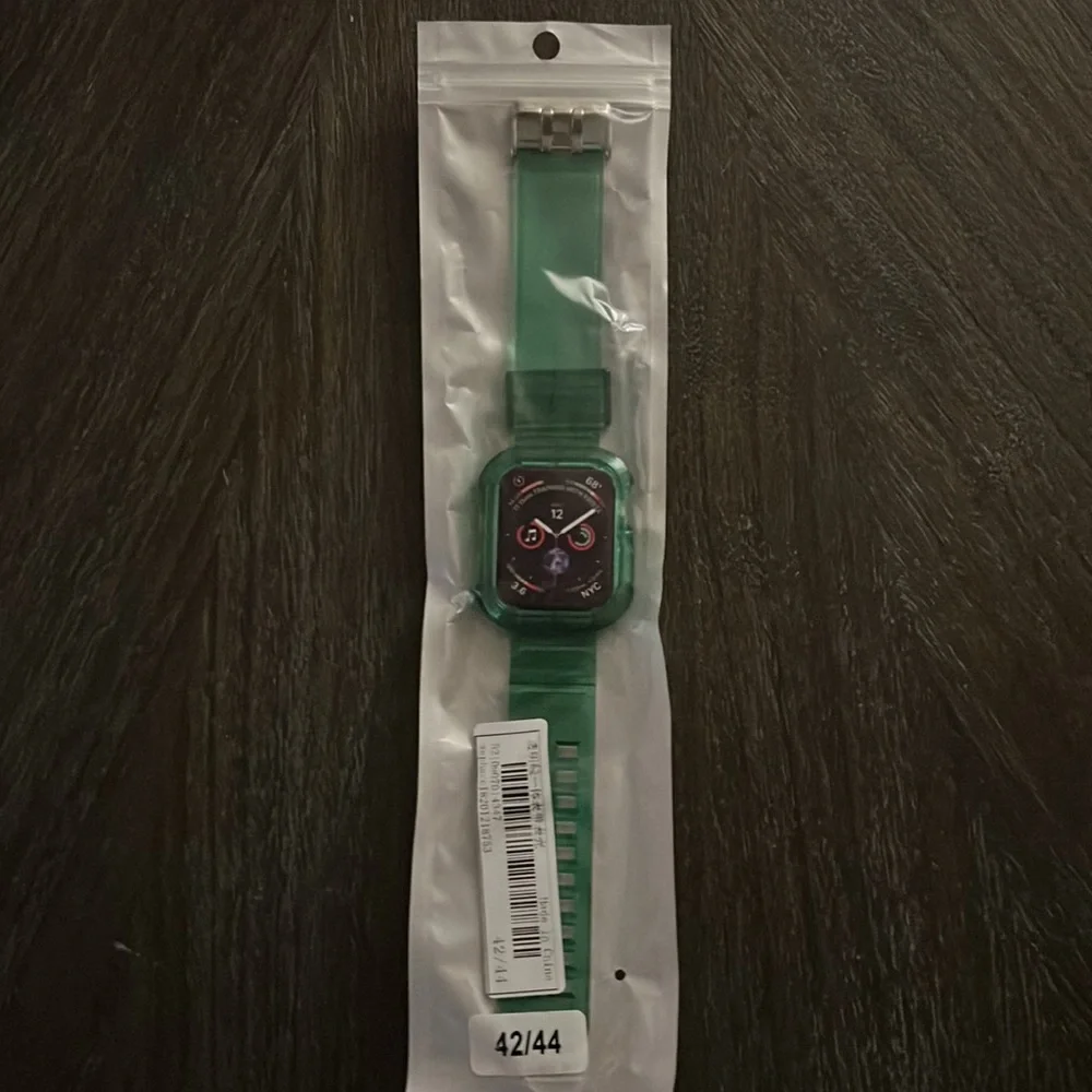 2 Apple Watch bands for size 42/44 mm